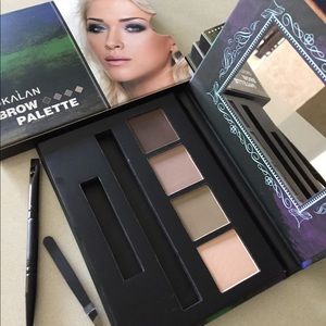 💕Okalan Brow palette💕